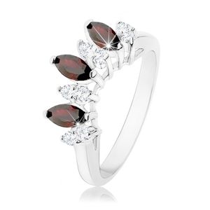 Błyszczący pierścionek srebrnego koloru, przezroczyste i ciemnoczerwone cyrkoniowe ziarenka - Rozmiar : 54