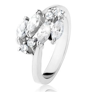 Błyszczący pierścionek srebrnego koloru, przezroczyste ziarenkowe i okrągłe cyrkonie - Rozmiar : 57