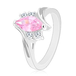 Błyszczący pierścionek z nacięciem na ramionach, cyrkonie różowego i bezbarwnego koloru - Rozmiar : 56