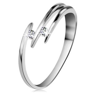 Brylantowy pierścionek z białego 14K złota - dwa błyszczące bezbarwne diamenty, cienkie linie ramion - Rozmiar : 56