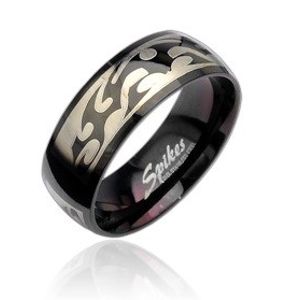 Czarny stalowy pierścionek z wzorem Tribal w srebrnym kolorze - Rozmiar : 70