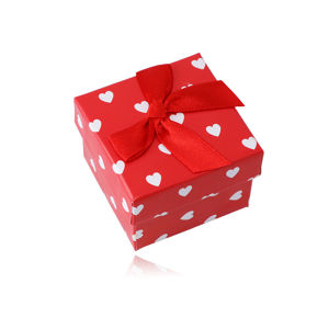 Czerwone pudełeczko na pierścionek lub kolczyki - białe serduszka, czerwona ozdobna kokardka