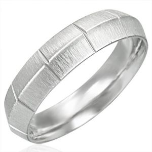 Damski stalowy matowy pierścionek z pionowymi rowkami, wyższy środek - Rozmiar : 59