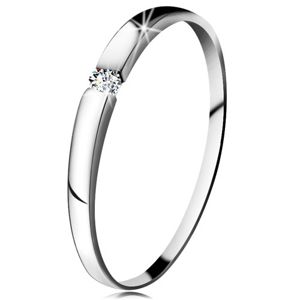 Diamentowy pierścionek z białego 14K złota - brylant bezbarwnego koloru, lekko wypukłe ramiona - Rozmiar : 59