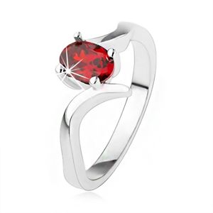 Elegancki pierścionek ze srebra 925, rubinowoczerwona cyrkonia, pofalowane ramiona - Rozmiar : 54
