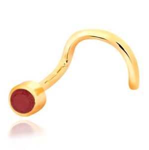 Piercing do nosa z żółtego 14K złota - zakrzywiony kształt, czerwony rubin w oprawce