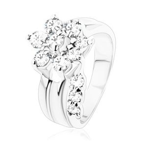 Pierścionek srebrnego koloru, błyszczący kwiatek z przezroczystych cyrkonii, rozdzielone ramiona - Rozmiar : 49