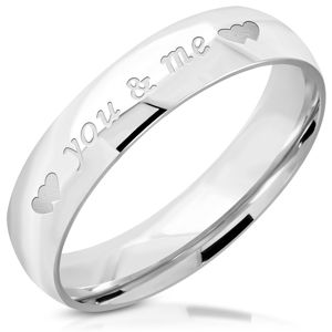 Stalowa obrączka w srebrnym kolorze - napis "you & me", serduszka, 5 mm - Rozmiar : 62
