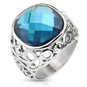Stalowy pierścionek, ramiona ozdobione filigranowym wzorem, niebieski szlifowany kamyczek - Rozmiar : 59