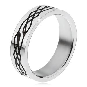 Stalowy pierścionek, równa powierzchnia, czarna pofalowana linia i romby - Rozmiar : 64