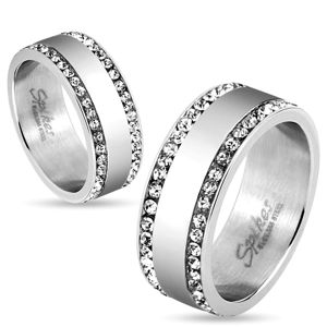 Stalowy pierścionek srebrnego koloru, krawędzie wyłożone przejrzystymi cyrkoniami, 8 mm - Rozmiar : 61