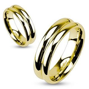 Stalowy pierścionek w złotym kolorze ze żłobieniem w środku - Rozmiar : 57