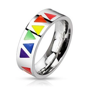 Stalowy pierścionek z kolorowymi trójkątami na srebrnym tle - Rozmiar : 49