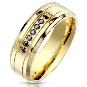 Stalowy pierścionek złotego koloru - czarne cyrkonie, błyszcząca powierzchnia, 8 mm - Rozmiar : 64