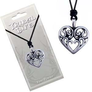 Sznurkowy naszyjnik - lśniąca metalowa zawieszka, serce z ornamentami