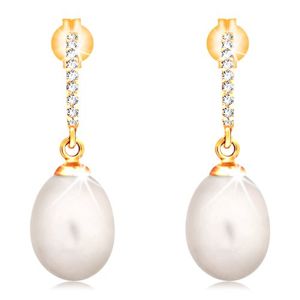 Złote 14K kolczyki - wisząca owalna perła białego koloru, cyrkoniowy łuk