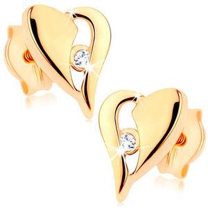 Złote kolczyki 375 - niesymetryczne serce z wycięciami i małymi cyrkoniami