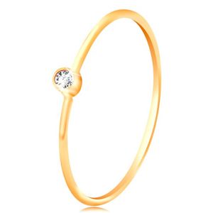 Złoty diamentowy pierścionek 585 - błyszczący bezbarwny brylant w okrągłej oprawie, cienkie ramiona - Rozmiar : 54